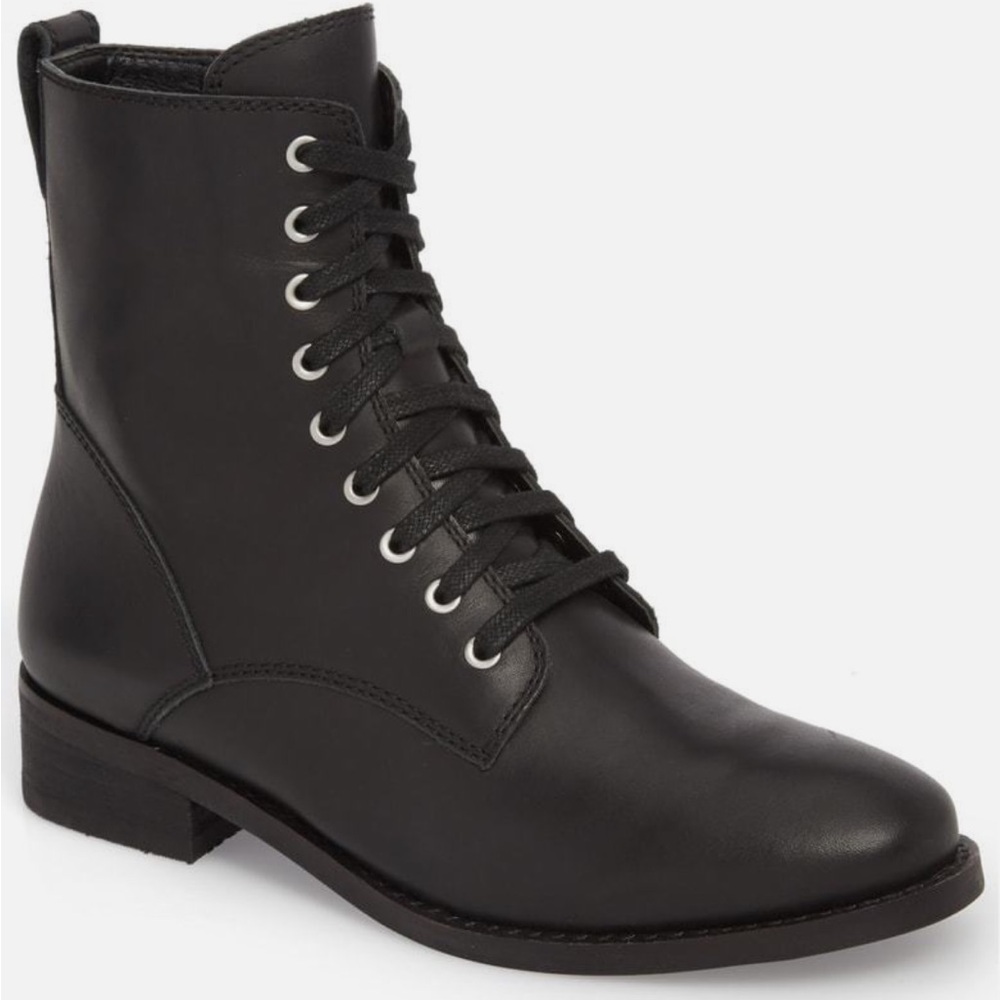 Lucky Brand Black Lace-Up Women's Boots LK-HESTAWN